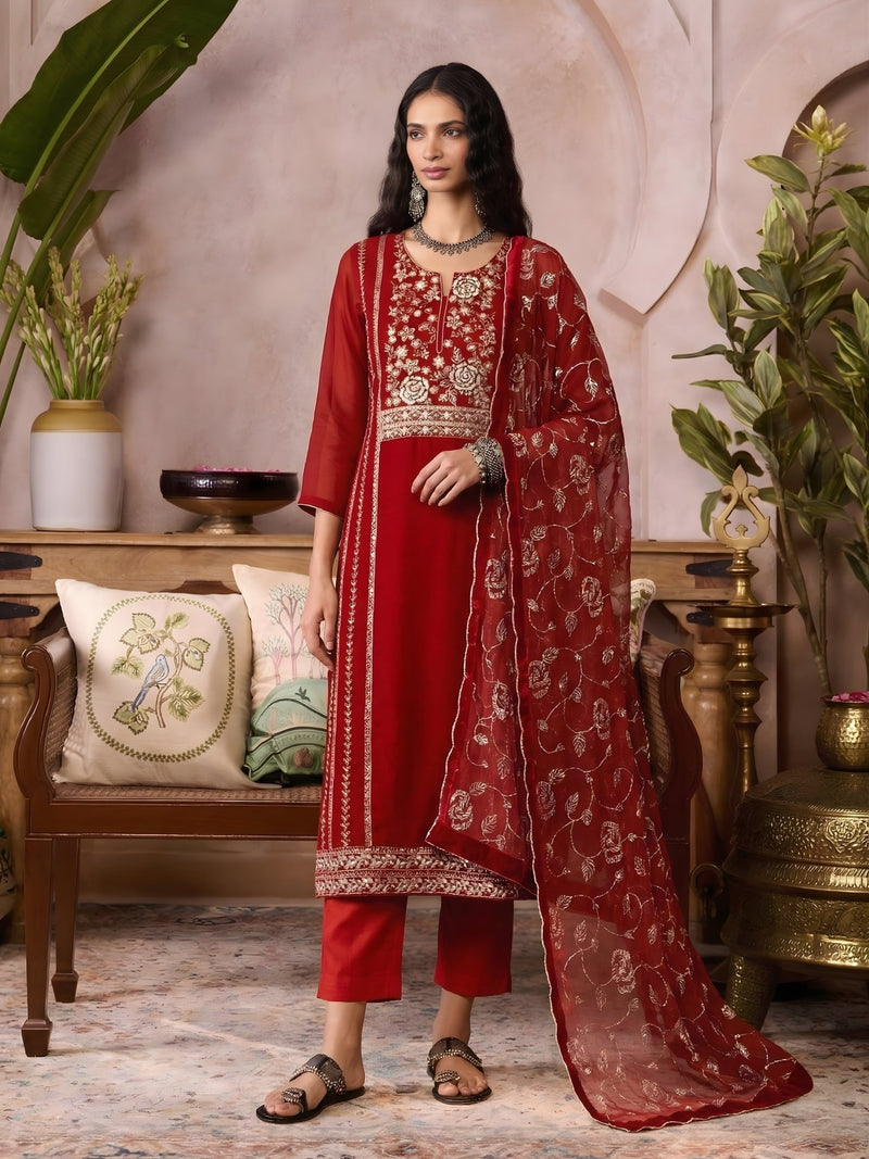 Crimson Élan Organza Kurta Set - Alizeh Official